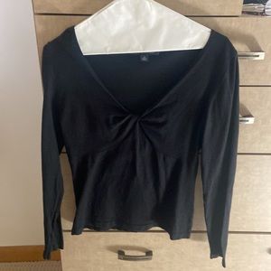 Banana Republic long sleeve puckered knit sweater